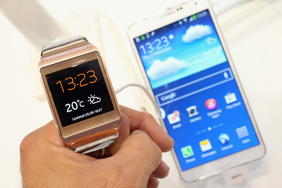 Samsung’s Galaxy Gear Combines Smartphone and Watch