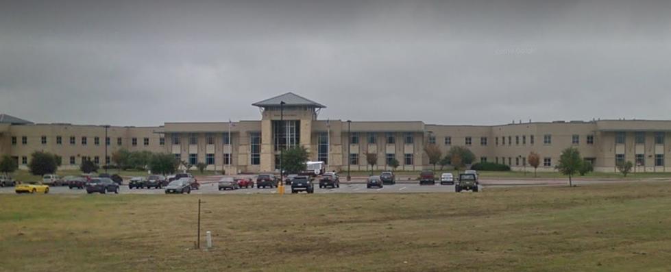 Texas School District Finds Loophole in Mandate, Requires Masks