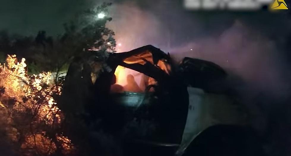 WATCH: Texas Police Officers Rescue Unconscious Man from Burning Car