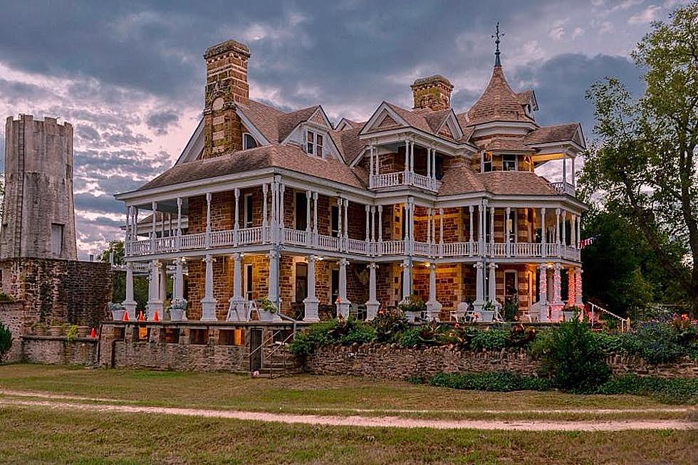 Texas’ Oldest Standing Mansion is Outside of Austin & Beautiful