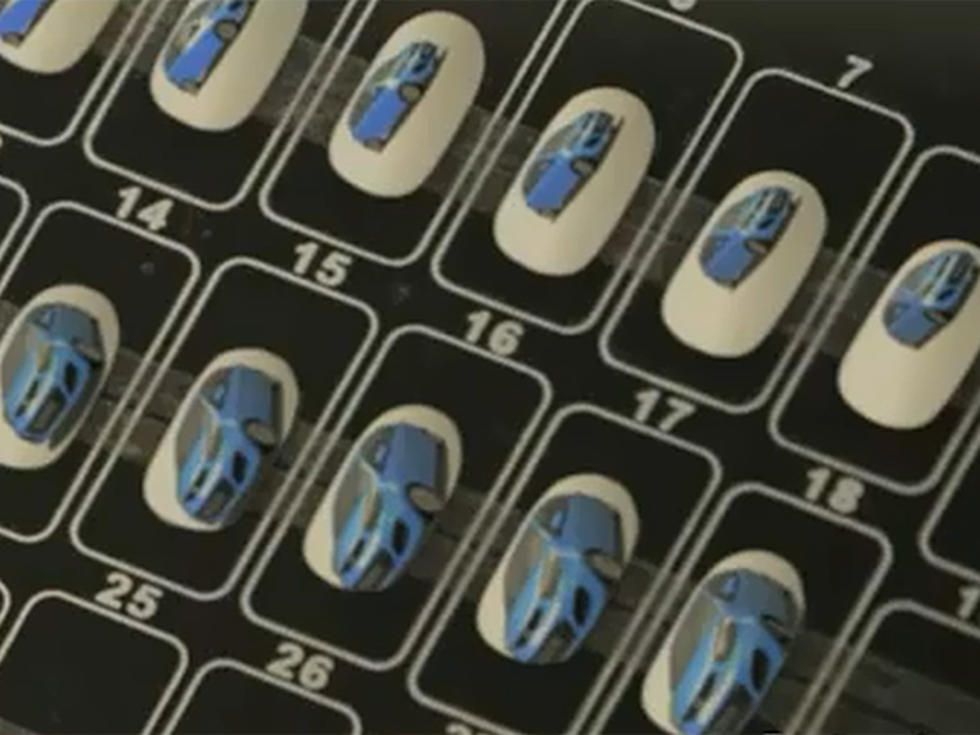 Who Needs Paper? Animated Ad Drawn on 900 Fake Fingernails [VIDEO]