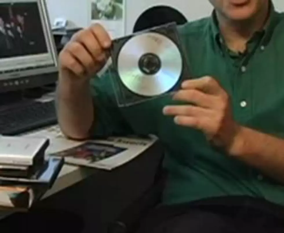 Smokin’ Poll: Do You Still Keep DVDs Or CDs Around?