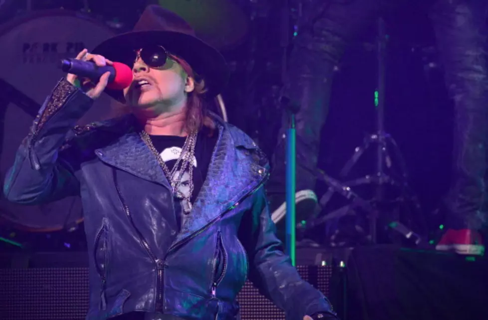 Axl Rose Honored At The Revolver Golden God Awards [VIDEO]