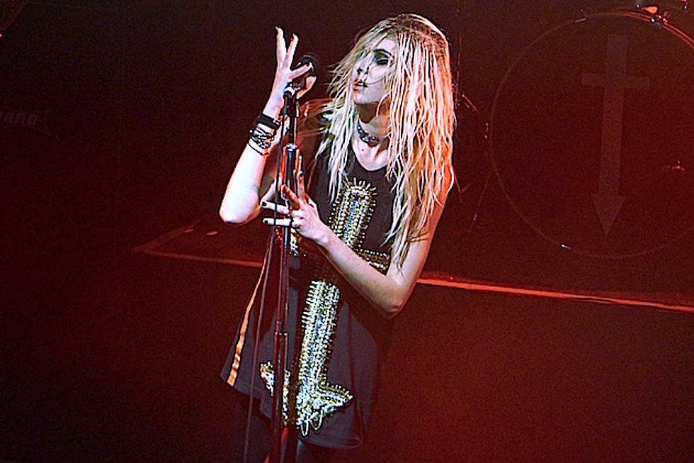 Rooster’s Woman Crush Wednesday – Taylor Momsen of The Pretty Reckless