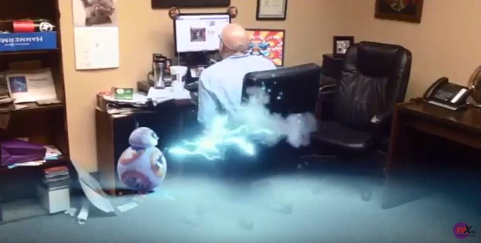 Watch Wes Nessman Get Zapped by BB-8 From ‘Star Wars: The Force Awakens’ [Video]