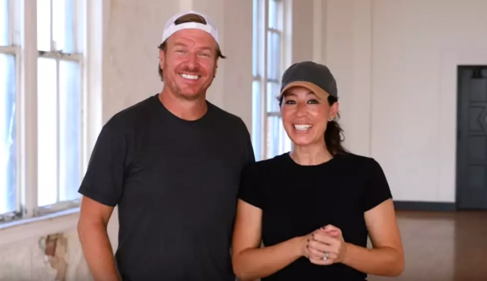‘Fixer Upper’ Stars Chip and Joanna Gaines Opening Texas Hotel in 2021