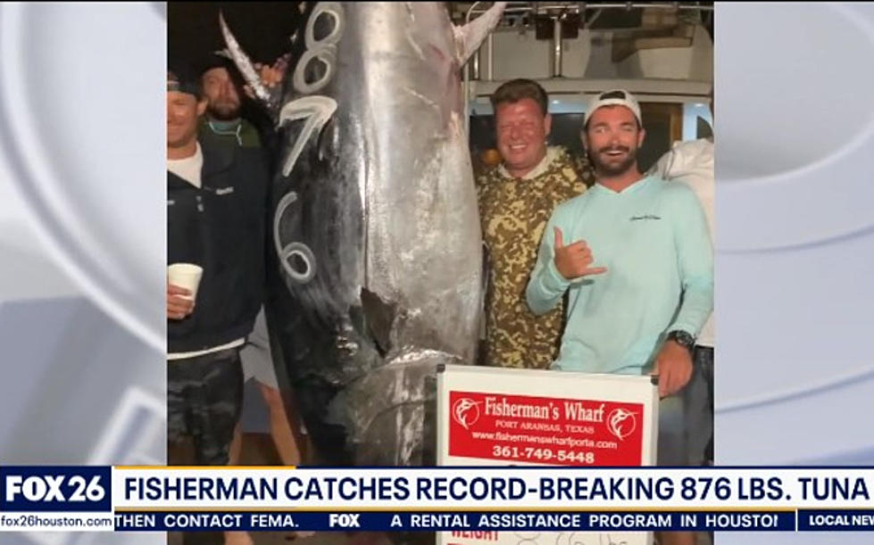Texas Fishermen Spend 9 Hours Pulling in Record 876-Pound Bluefin Tuna