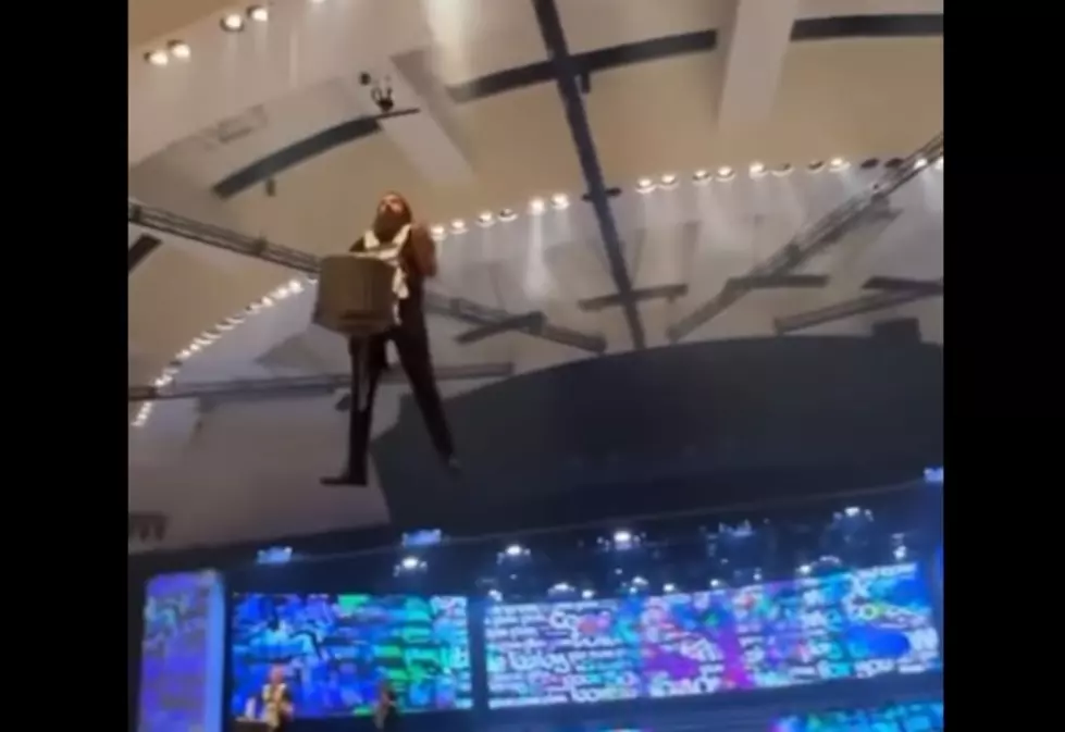 Video: Texas Mega-Church Features Bizarre Christmas Performance With Flying Drummers