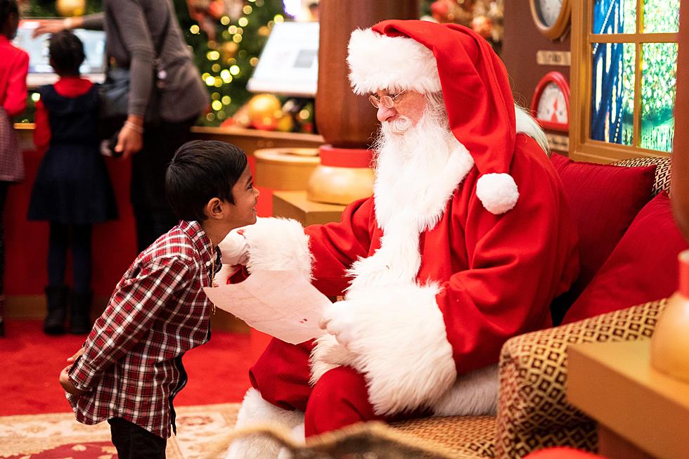 There’s Only Two Places You Can Meet Santa Every Day in Lubbock, Texas