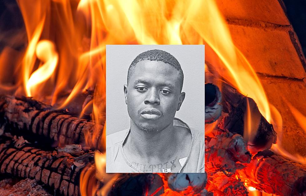 &#8216;Extremely Naked&#8217; Man Arrested For Firewood Beating Death Of Texas Man