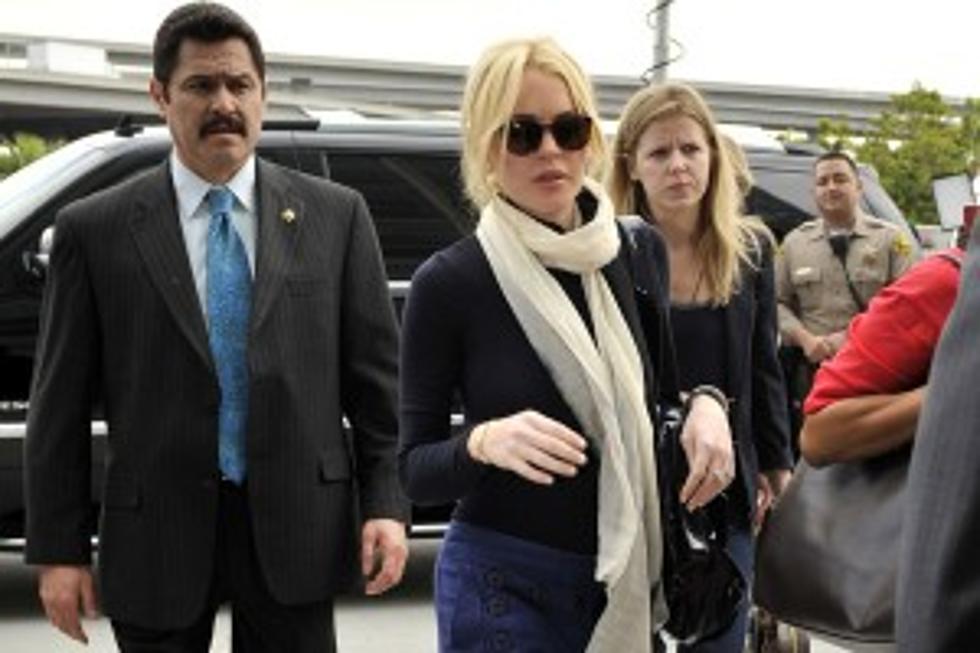 Lindsay Lohan Sentenced to 120 Days in Jail, Posts $75,000 Bail