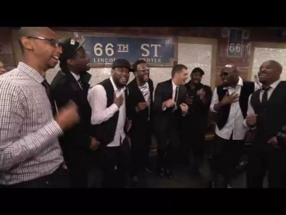 Michael Bublé Sings in the NYC Subway [VIDEO]