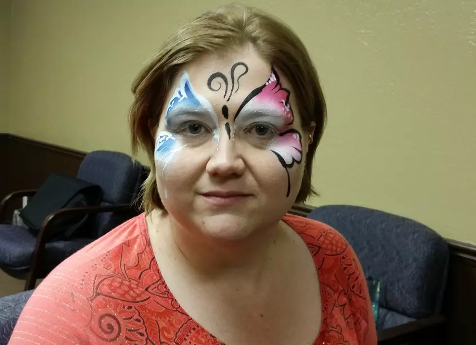 How to Paint Your Face Like a Butterfly for Halloween