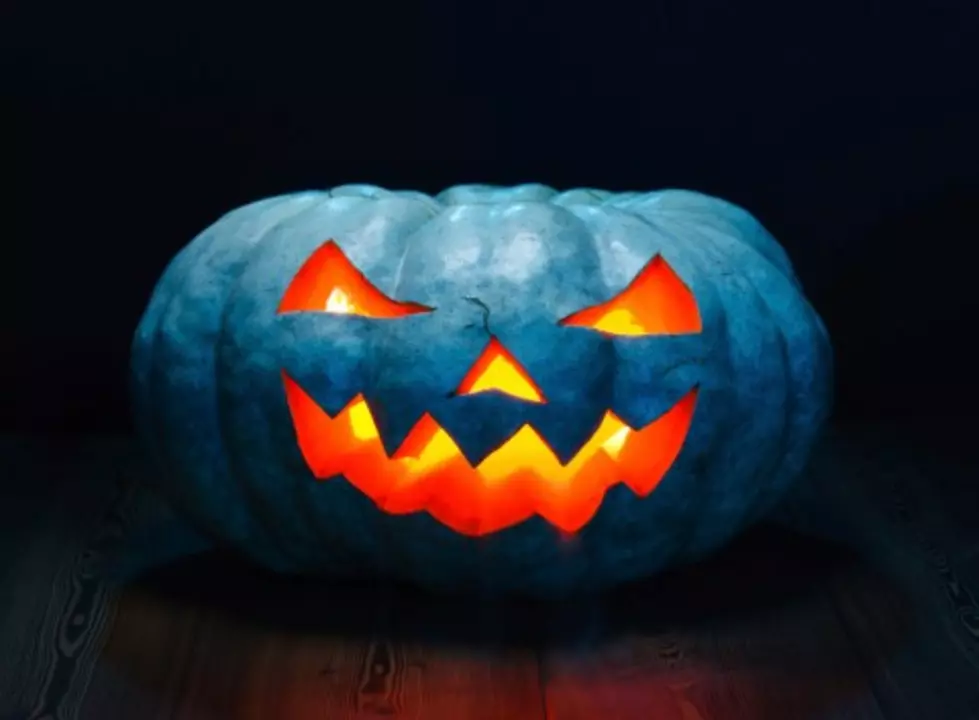 The Teal Pumpkin Project is Helping Kids With Food Allergies Enjoy Treats at Halloween