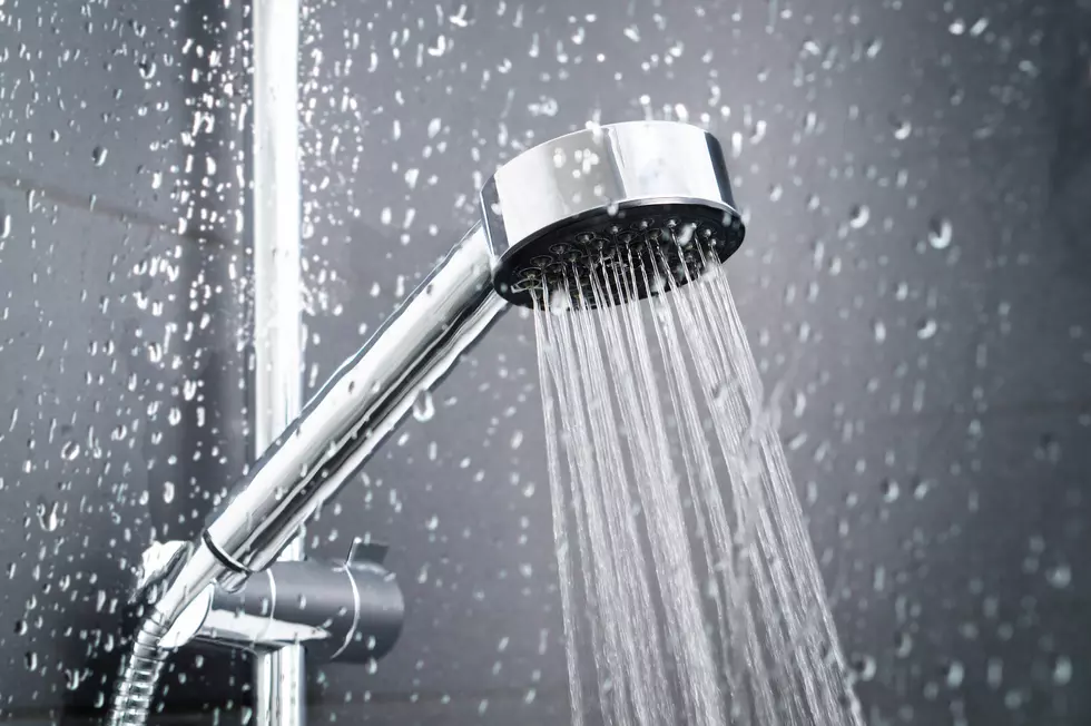 806 Health Tip: Our Shower Habits Are They Normal Or Not?