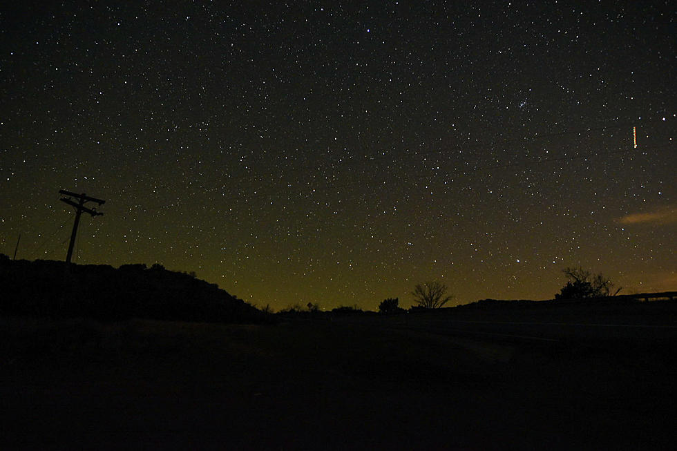 Super Awesome Spots Around Amarillo Where You Can Go See Meteor Showers