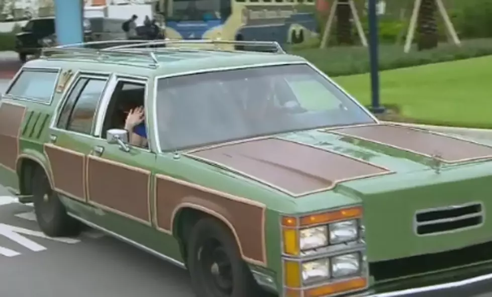 Real Life Griswolds — The Even Have the Station Wagon [Video]
