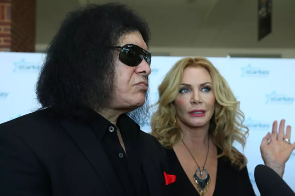Police Search Gene Simmons&#8217; House &#8212; Strange Story