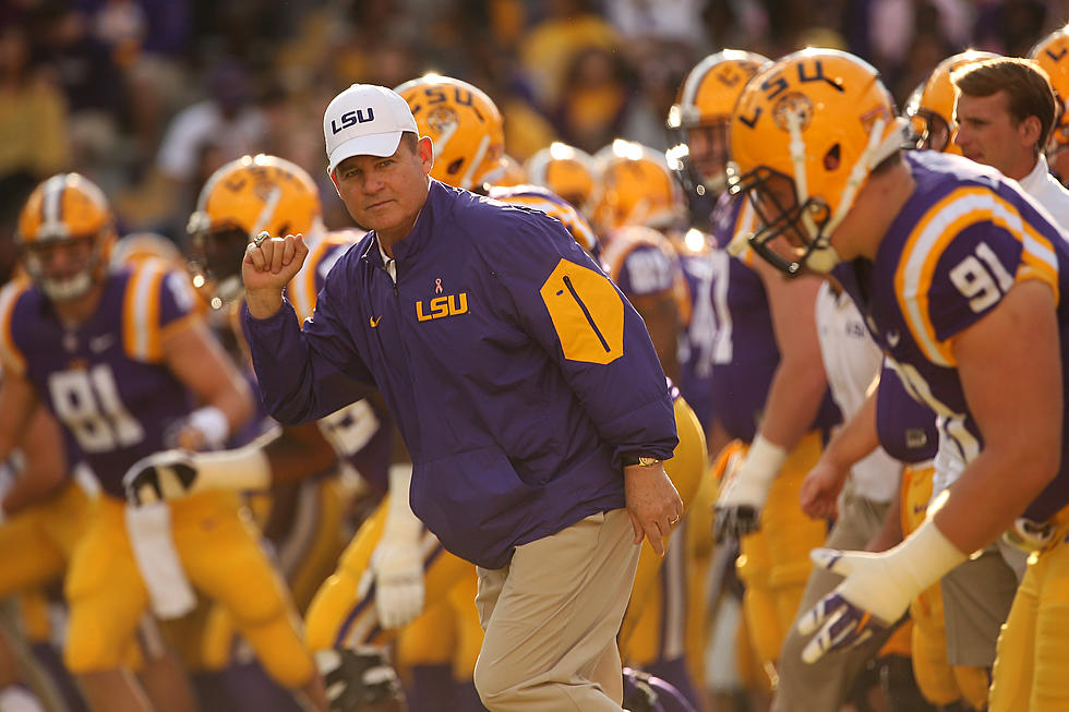 Is Les Miles In Trouble?