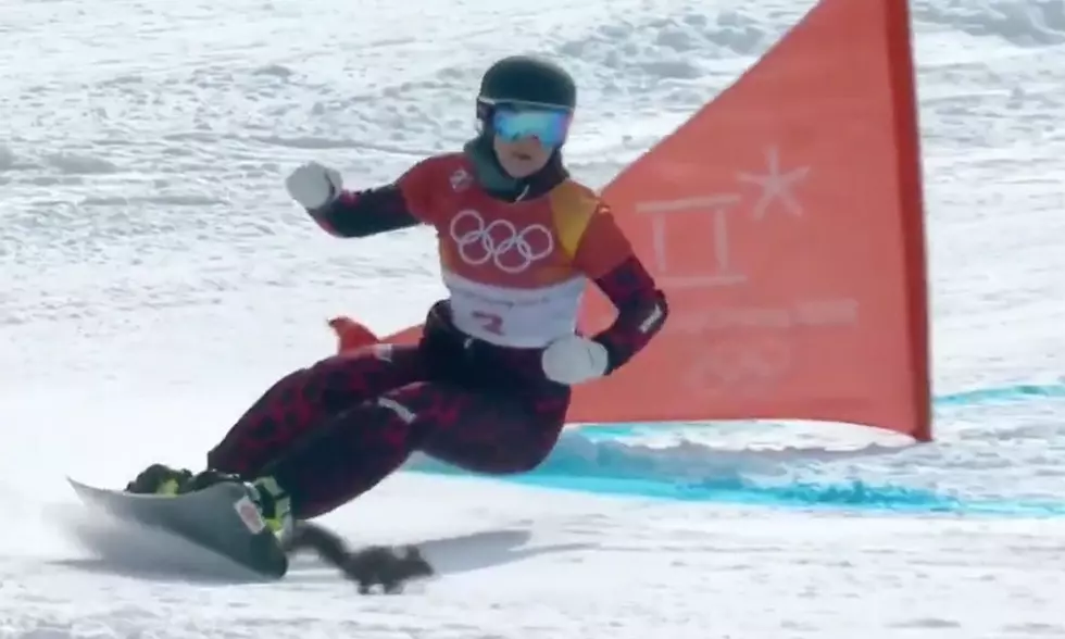 Squirrel Runs On Olympic Snowboarding Course [WATCH]