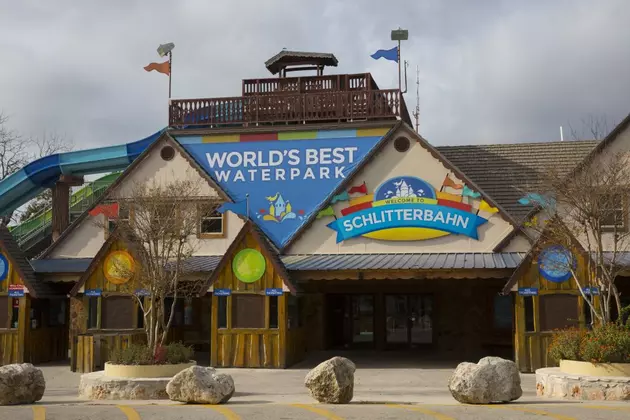 Score A Family 4 Pack Of Tickets To Schlitterbahn All Summer Long