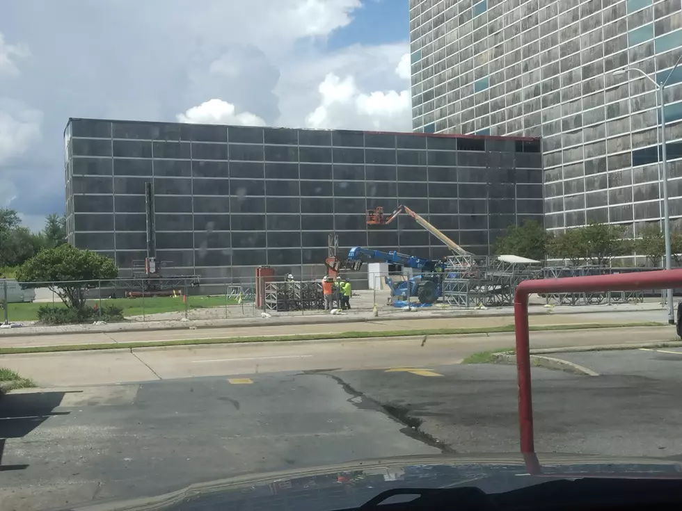 [PHOTOS] Capital One Tower In Lake Charles Finally Getting A Facelift