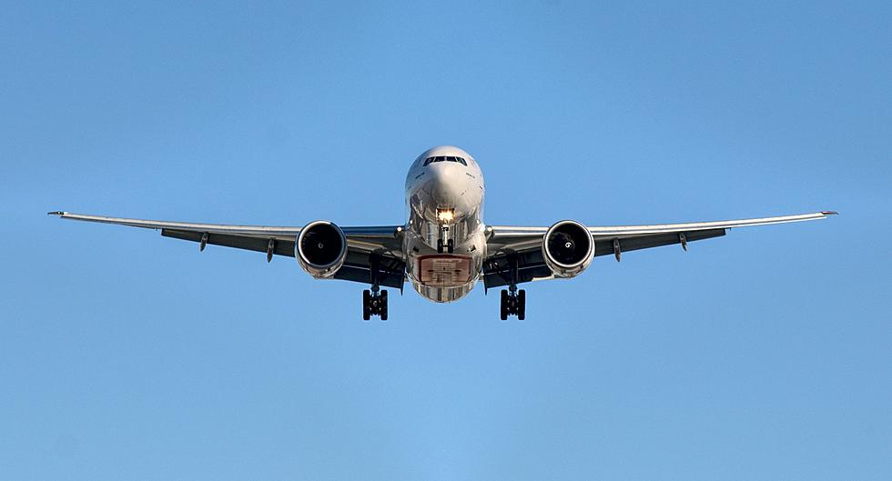 Guy Kicked Off Plane Headed To Texas For Farting
