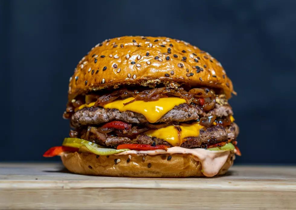 Four Texas Burgers Rank In Yelp's Top 100 Burgers In America