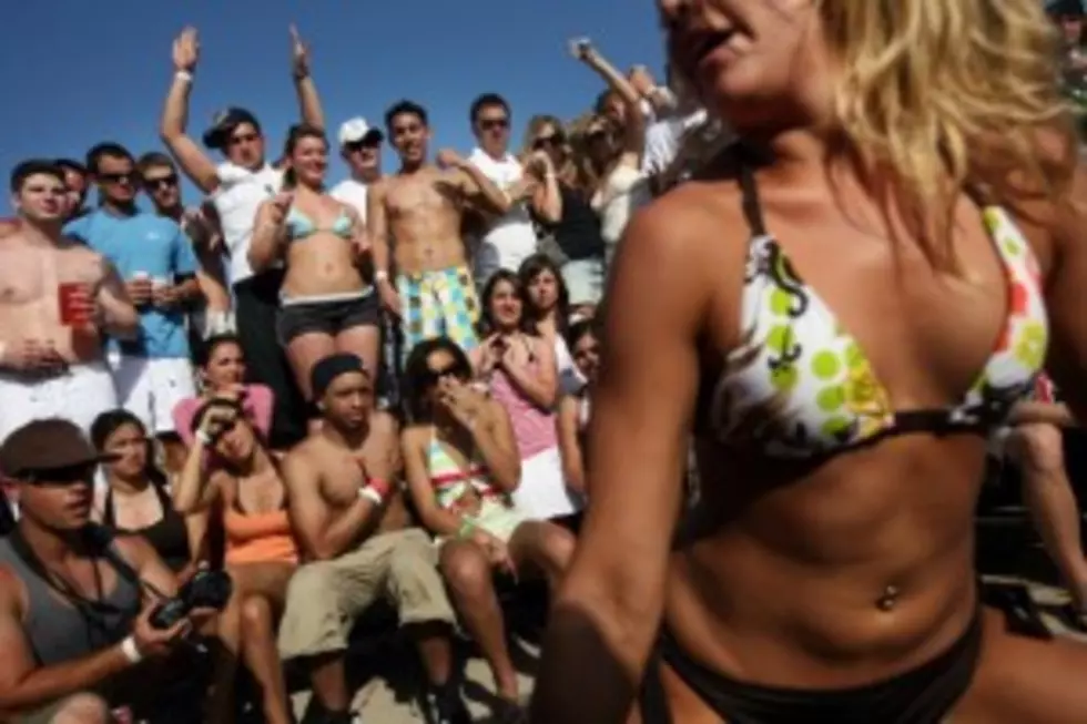 Out Of Control On Spring Break [Video]