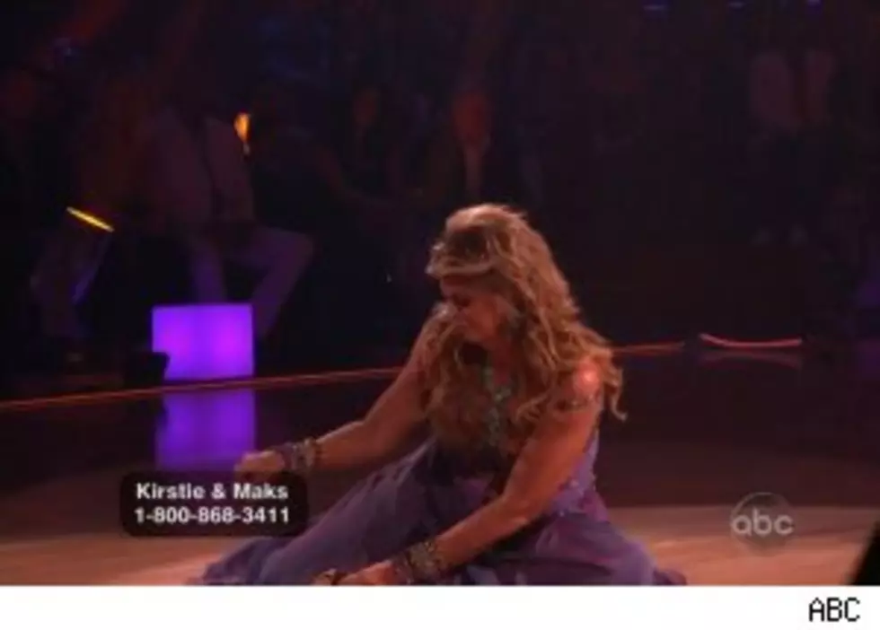 Kirstie Alley Has Another Mishap on DWTS! [VIDEO]