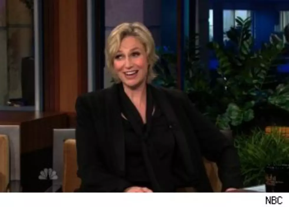 Jane Lynch To Host Sunday’s Emmys [VIDEO]