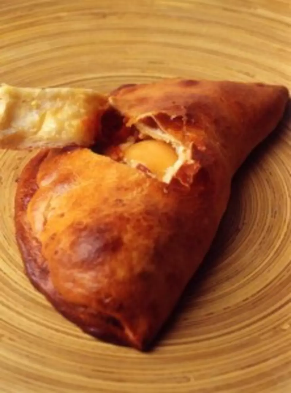 &#8220;Super&#8221; Easy and Tasty Calzones For The Big Game!