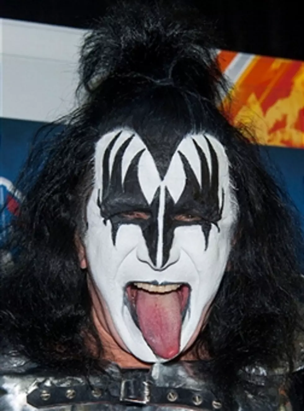 High School Kids Get Kicked Out Of Costume Day For Looking Too Much Like KISS &#8212; And Your Embarrassing Moments From Childhood [AUDIO]