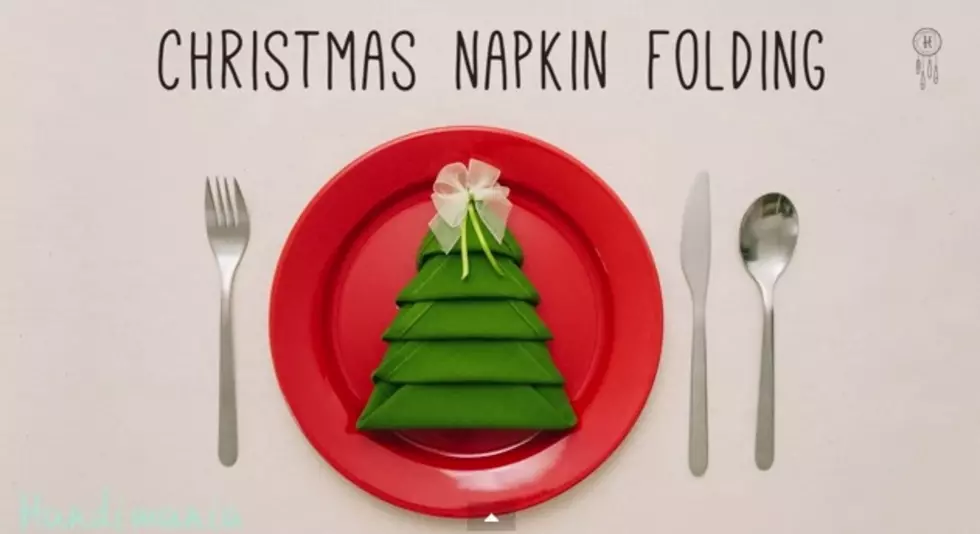 How To Fold A Napkin To Look Like A Christmas Tree [VIDEO]