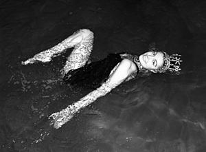 Summer Swim Suits, Get Your Esther Williams On!