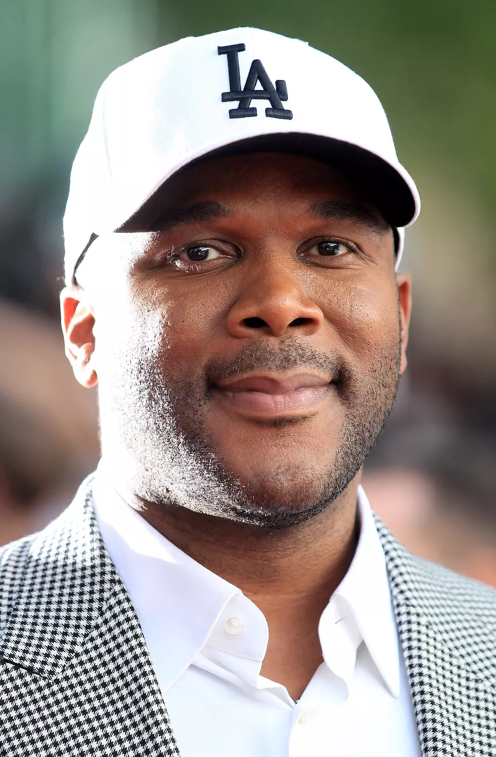 Tyler Perry Buys New Home For 88-Year-Old Fire Victim!