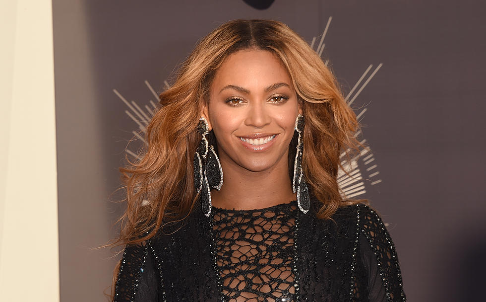 Beyonce Releases Live Performance Video for ‘Flawless (Remix)’ Featuring Nicki Minaj