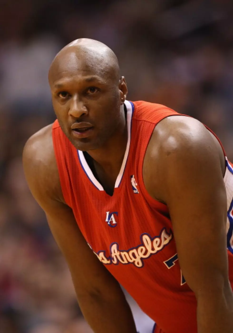 Latest On Lamar Odom As He Fights For His Life &#8211; Tha Wire [VIDEO]
