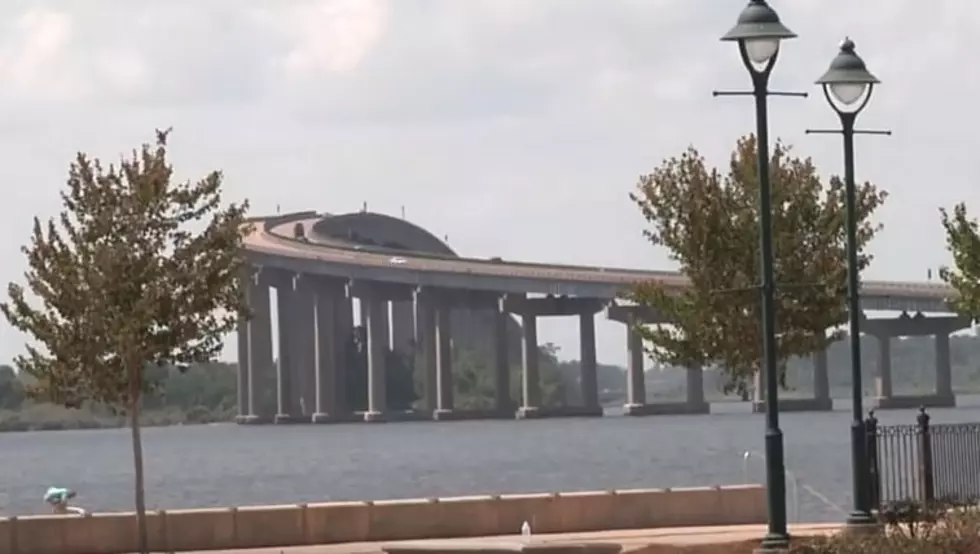 Police Closing I-210 Bridge In Lake Charles Due To Weather