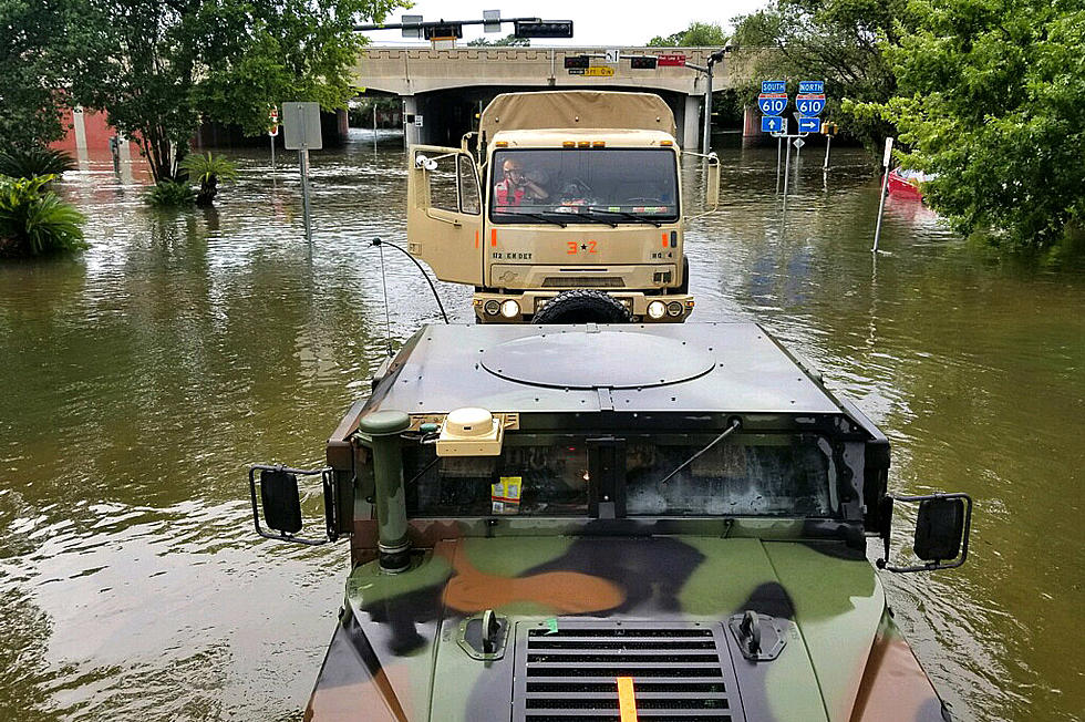 National Guardsmen Break Up Fight in Houston Flood Waters
