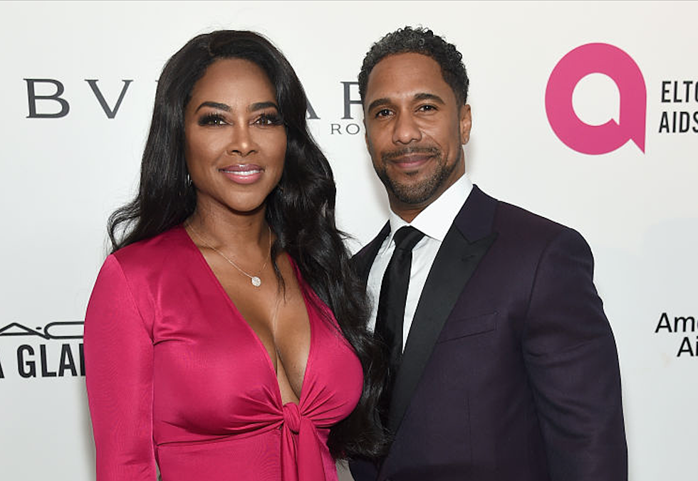 After Two Years Marriage Kenya Moore Files For Divorce