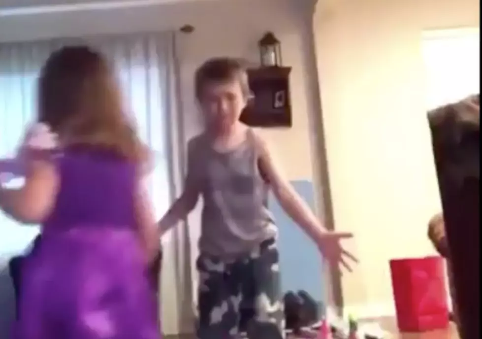 Viral Sibling Rivalry Video Brings Up Memories of My Siblings