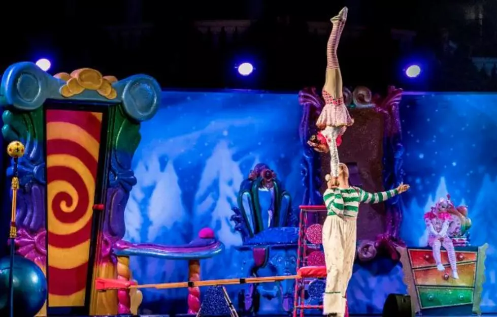 The Amazing ‘Cirque Joyeux Noel’ Christmas Circus At Moody Gardens![VIDEO]