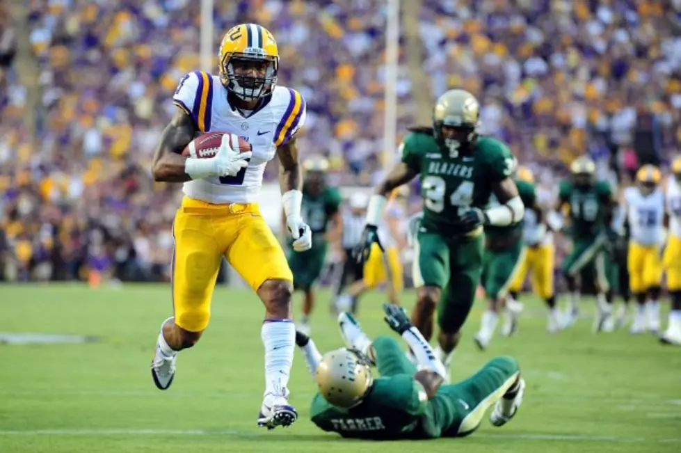 LSU Tigers Football Team Moves Up in Both Polls