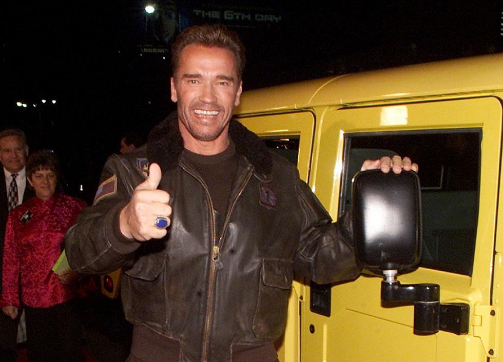 Watch  Arnold Schwarzenegger Prank People As The Terminator