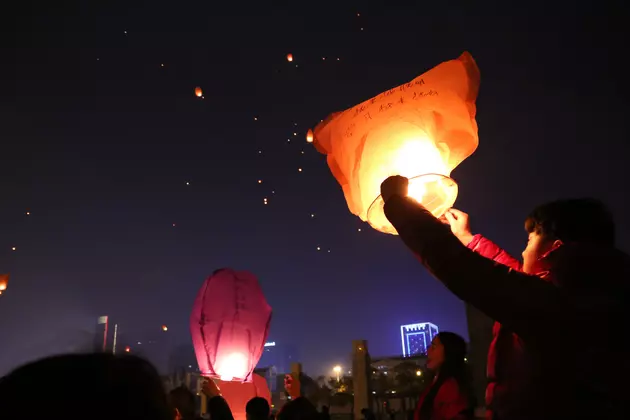 Are Sky Lanterns Legal In The States Of Minnesota And Wisconsin?