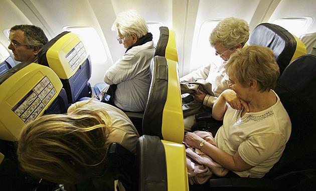 Woman Claims To Make $11,000 Giving Up Her Seat, Are The Airline Practices Costing Us Money?