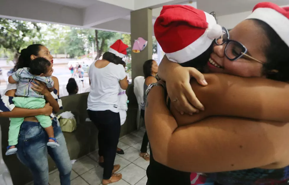 Best Christmas Ever Movement Quietly Helps 100 Families This Christmas