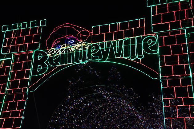 Vote Bentleyville &#8220;Tour Of Lights&#8221; America&#8217;s Best Public Holiday Lights Display