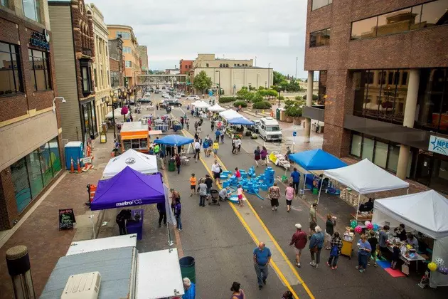 Get Downtown For Sidewalk Days, What To Expect